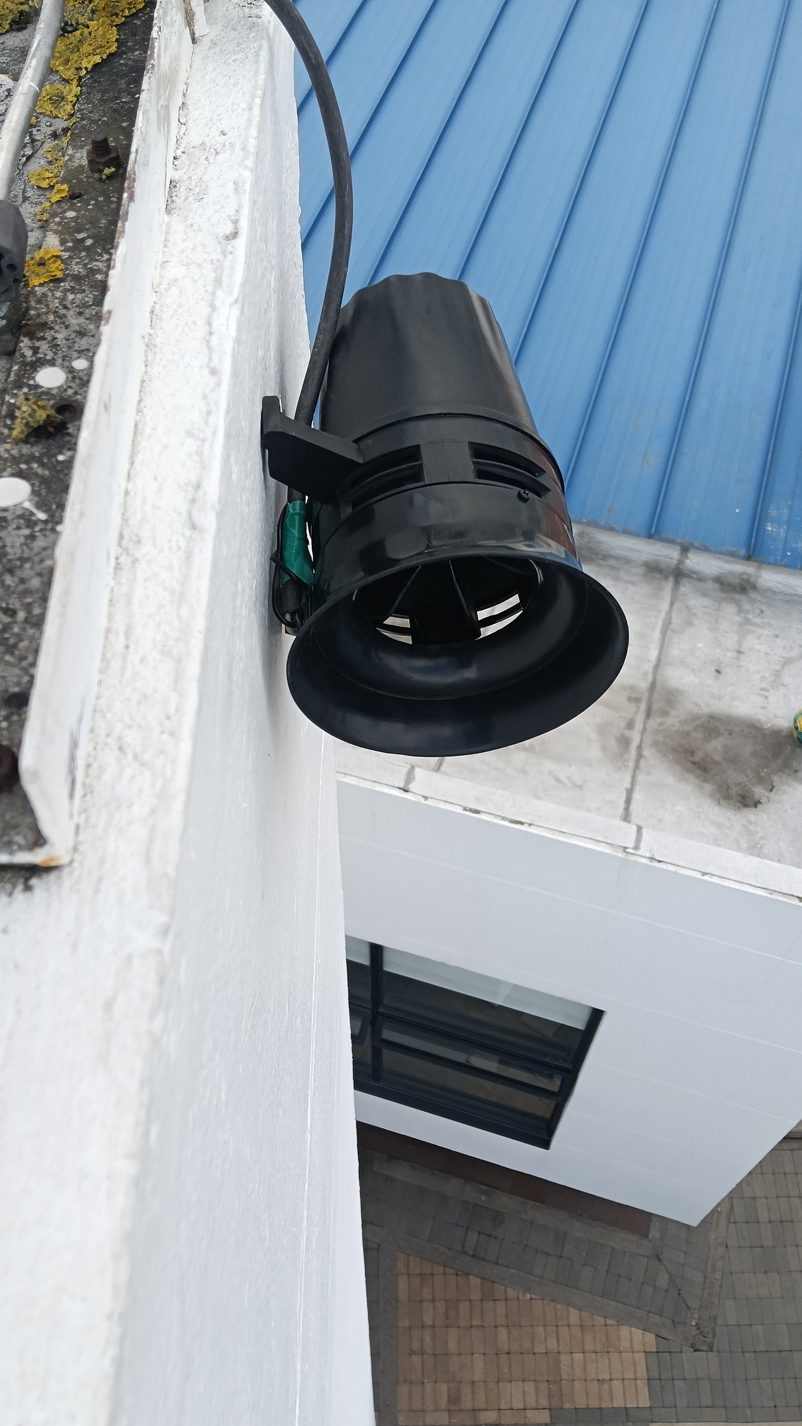 Instalación de alarma de pánico